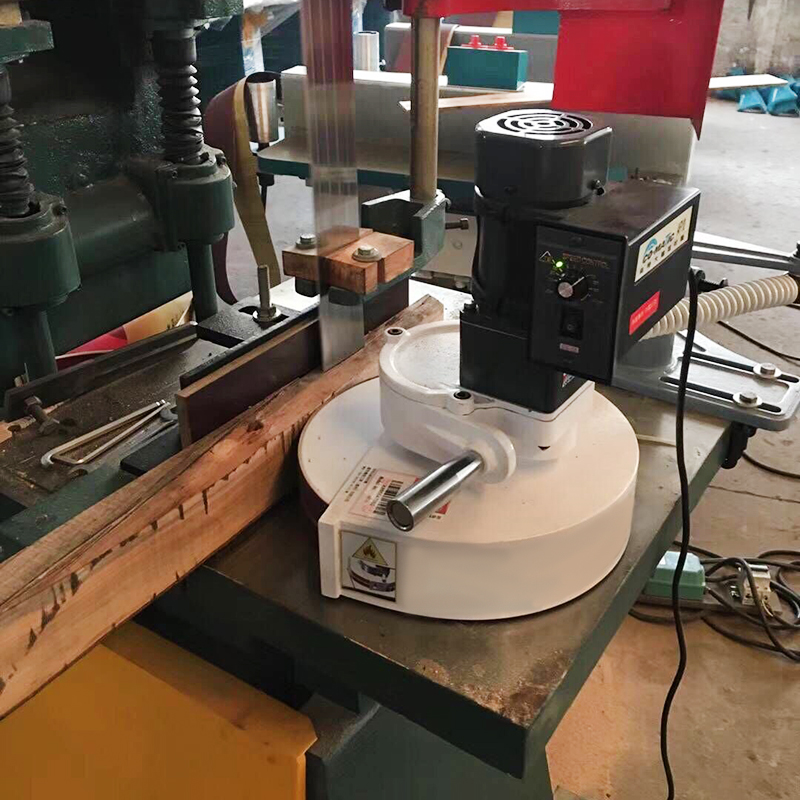 Woodworking Jobs - Mesin Gergaji Pita AF10 dengan Pengumpan