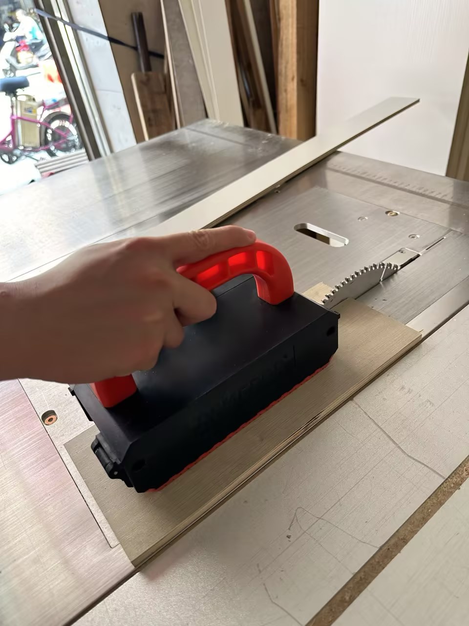 Pendorong Blok Gergaji Meja, A - Woodworking Bandsaw ulasan dan harga